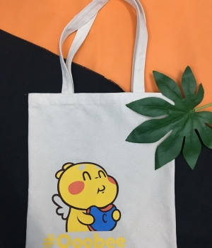 TÚI VẢI BỐ MÀU TRẮNG KEM QOOBEE